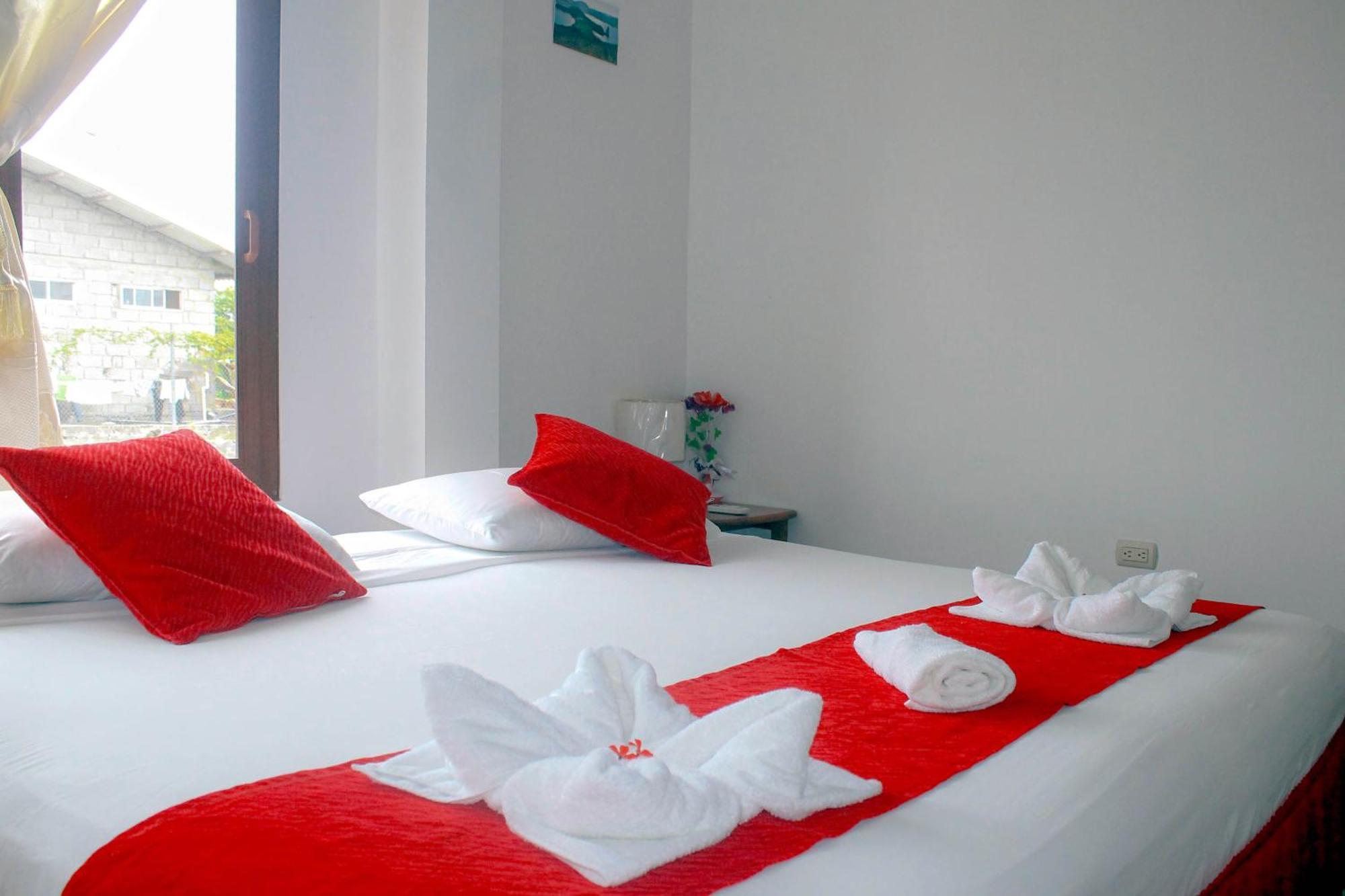 Cielo Azul Galapagos Hotel プエルト・ビジャミル エクステリア 写真